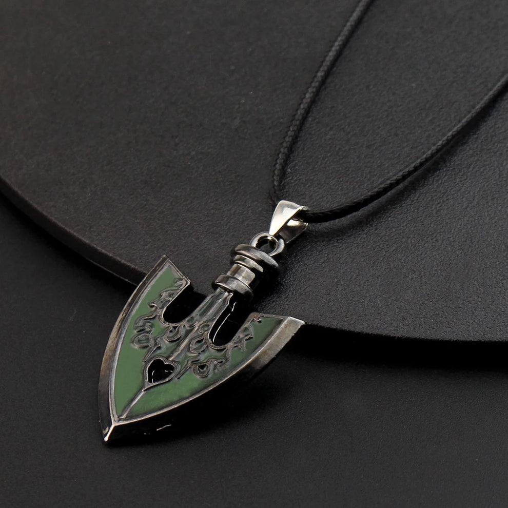 Arrow Necklace Glow