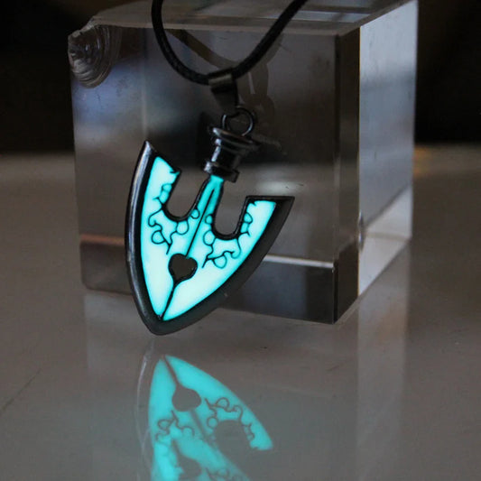 Arrow Necklace Glow